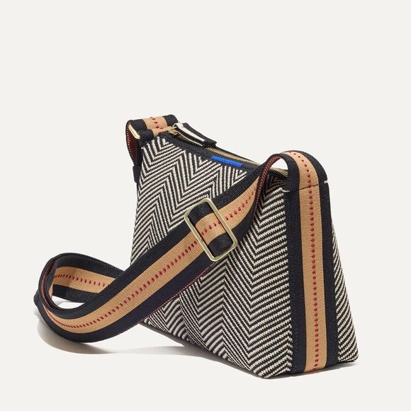 Rothy’s The Casual Crossbody in Dark Mist Stylish Chevron Patterned Shoulder Bag - Picture 3 of 16